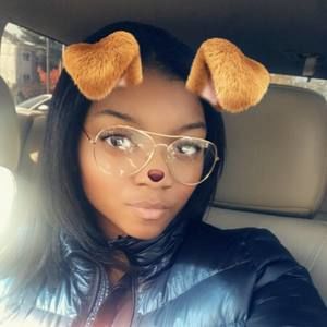 Meet your Posher, Ebony